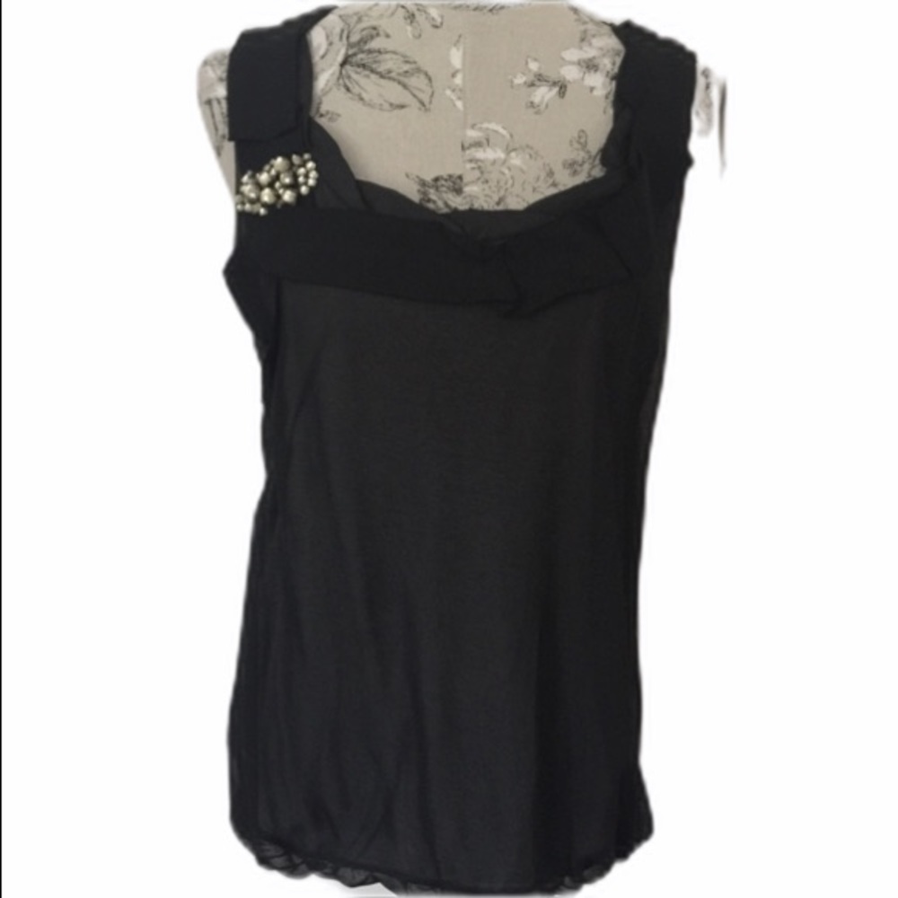 🆕 *Loft Black Embellished Top M